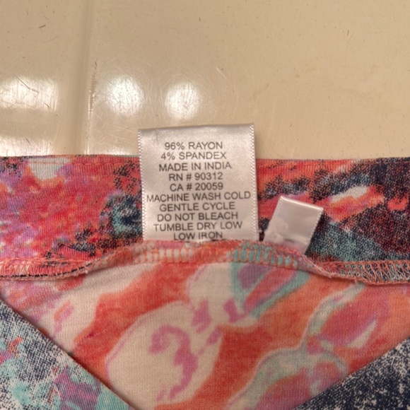 Parsley & Sage Multicolor V-Neck Women's Top M - Picture 4 of 4